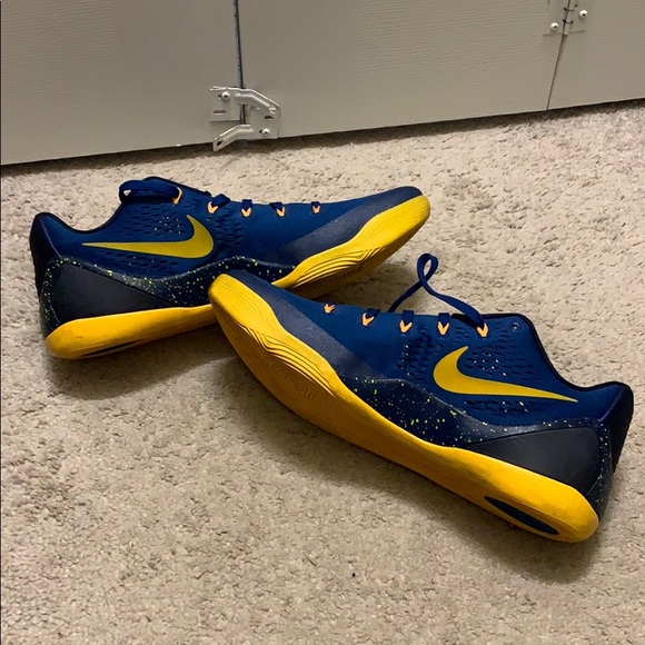 kobe 9 gym blue
